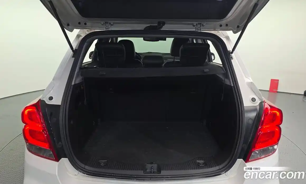 Chevrolet Trax 2017 1.6 Автомат в Москве № 616640, фото 20