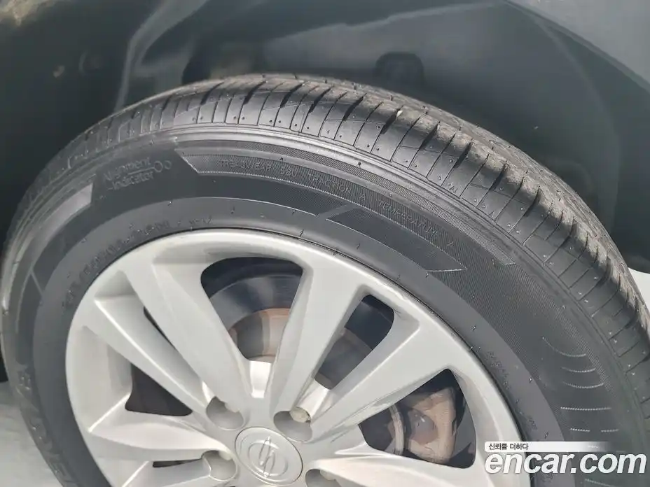 SsangYong TIBOLI 2017 1.6 Автомат в Москве № 616962, фото 13