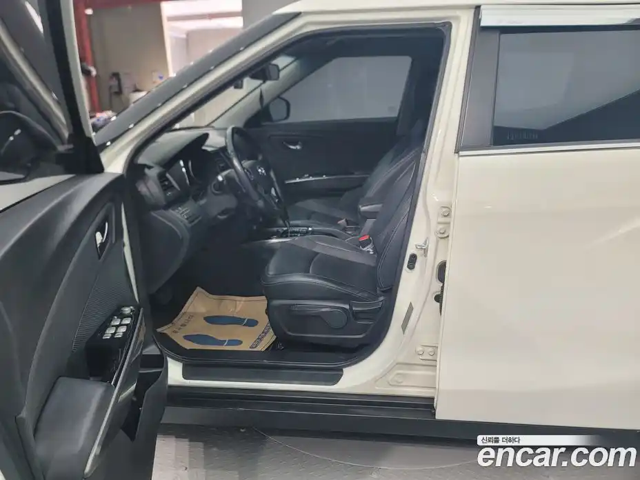 SsangYong TIBOLI 2017 1.6 Автомат в Москве № 616962, фото 18