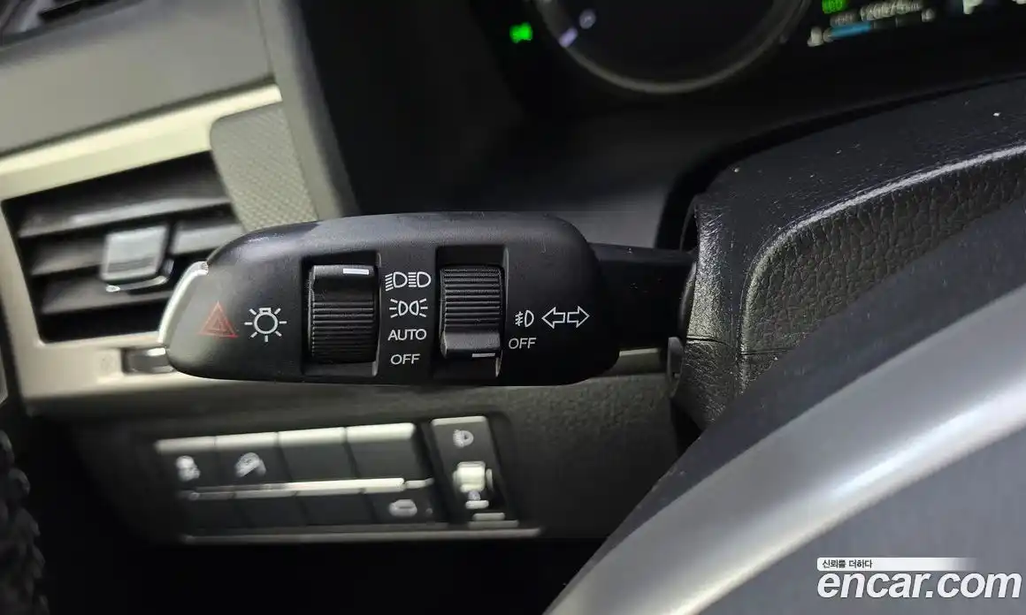 SsangYong Rexton 2018 2.2 Автомат в Москве № 617122, фото 16