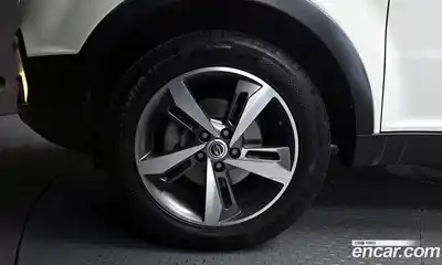 SsangYong Korando 2017 2.2 Автомат в Москве № 617356, миниатюра 5