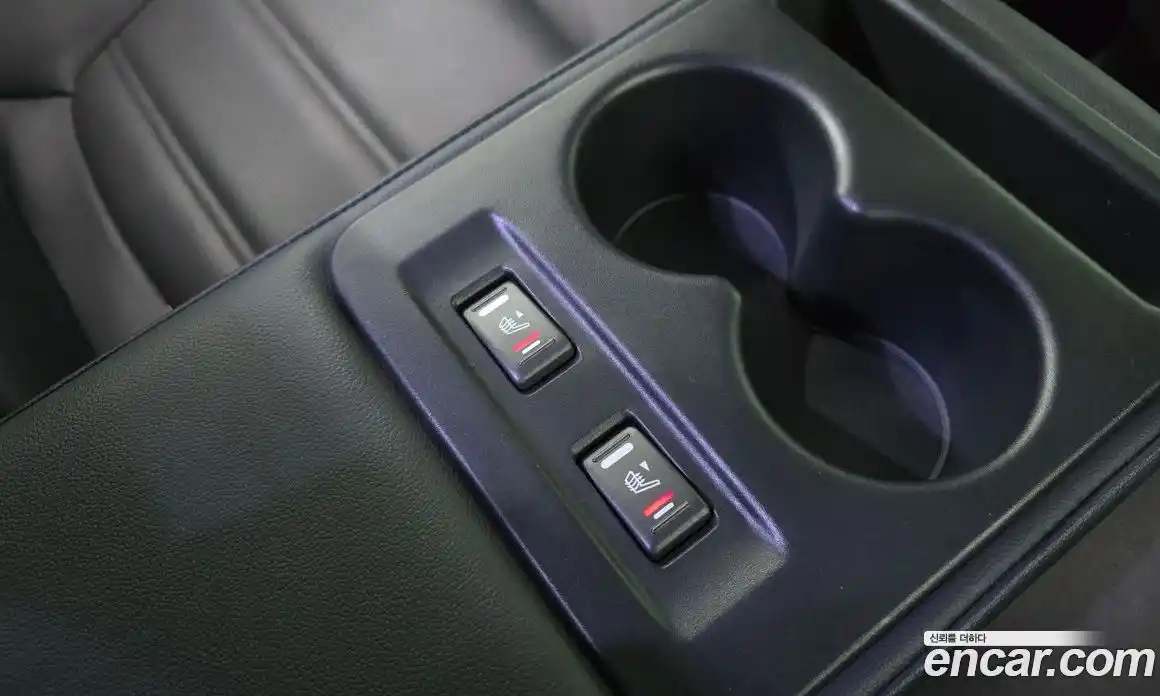 Renault SM6 2019 2.0 Автомат в Москве № 617370, фото 18