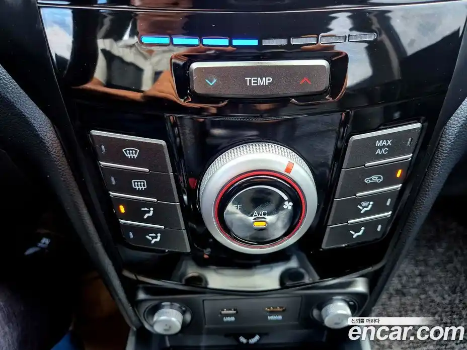 SsangYong TIBOLI 2019 1.6 Автомат в Москве № 617426, фото 13