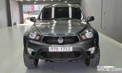 SsangYong Korando 2015 2.0 Автомат в Москве № 617741, миниатюра 3