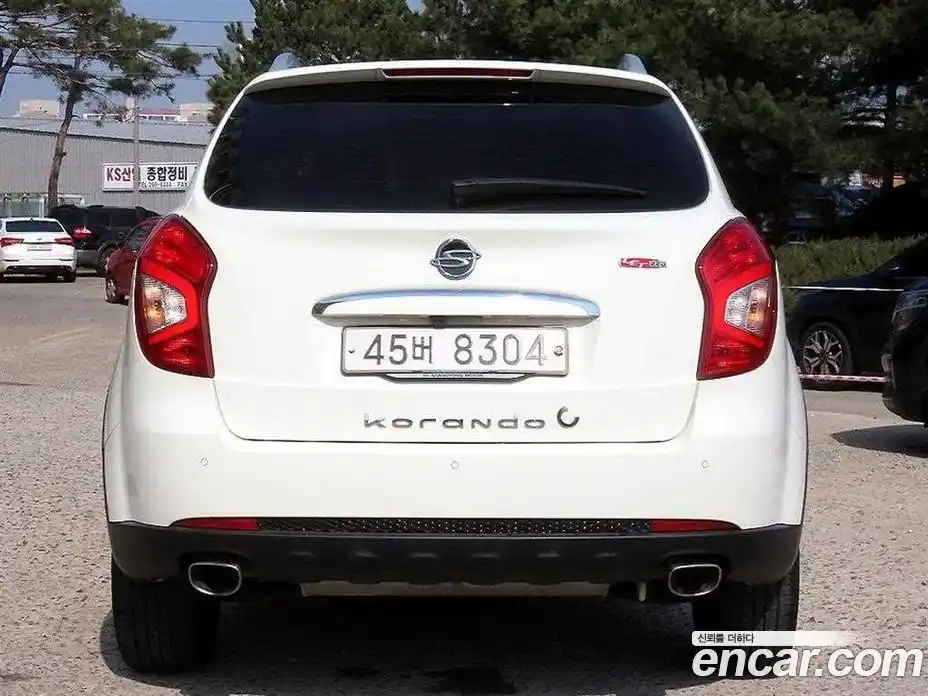 SsangYong Korando 2016 2.2 Автомат в Москве № 617855, фото 4