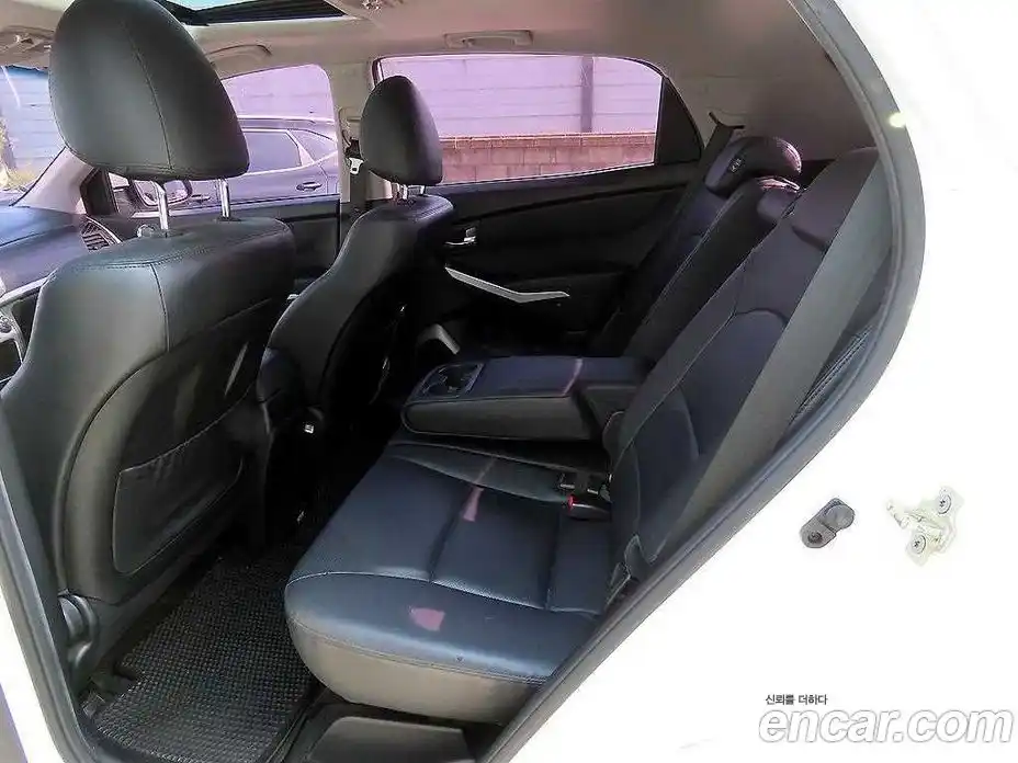 SsangYong Korando 2016 2.2 Автомат в Москве № 617855, фото 6