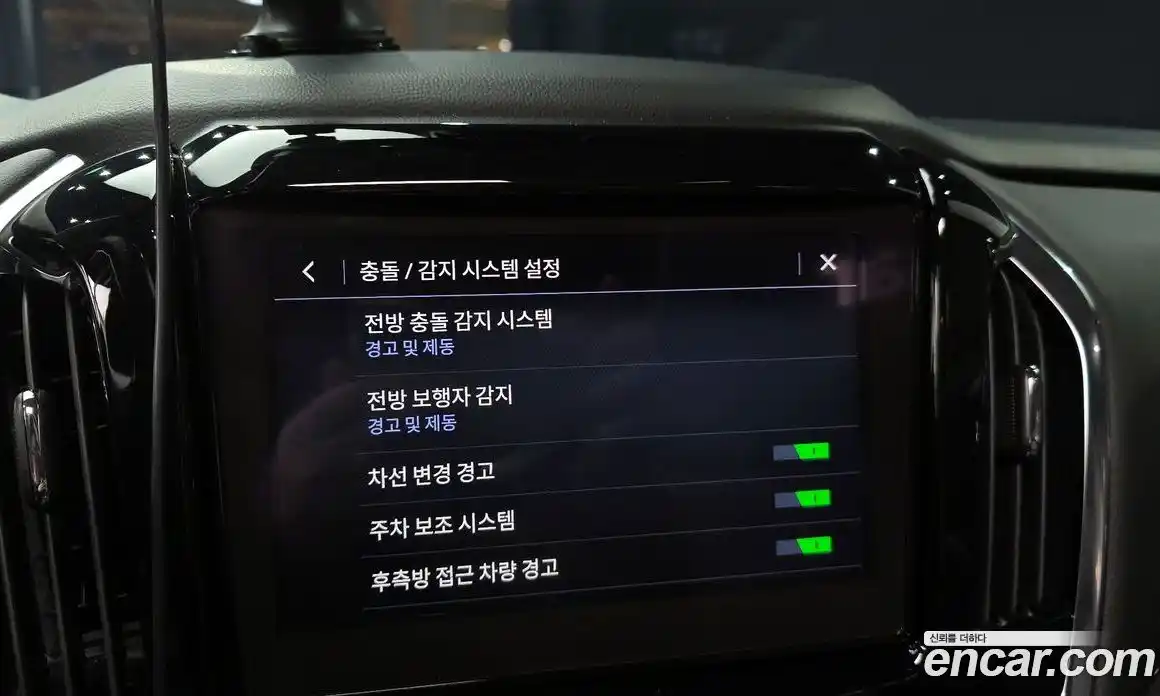 Chevrolet Traverse 2021 3.6 Автомат в Москве № 618130, фото 15