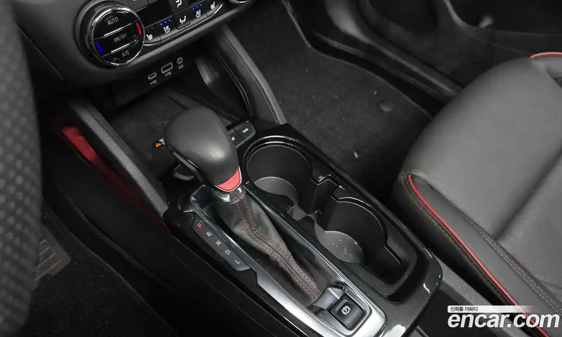 Chevrolet TrailBlazer 2022 1.3 Автомат в Москве № 618137, фото 9