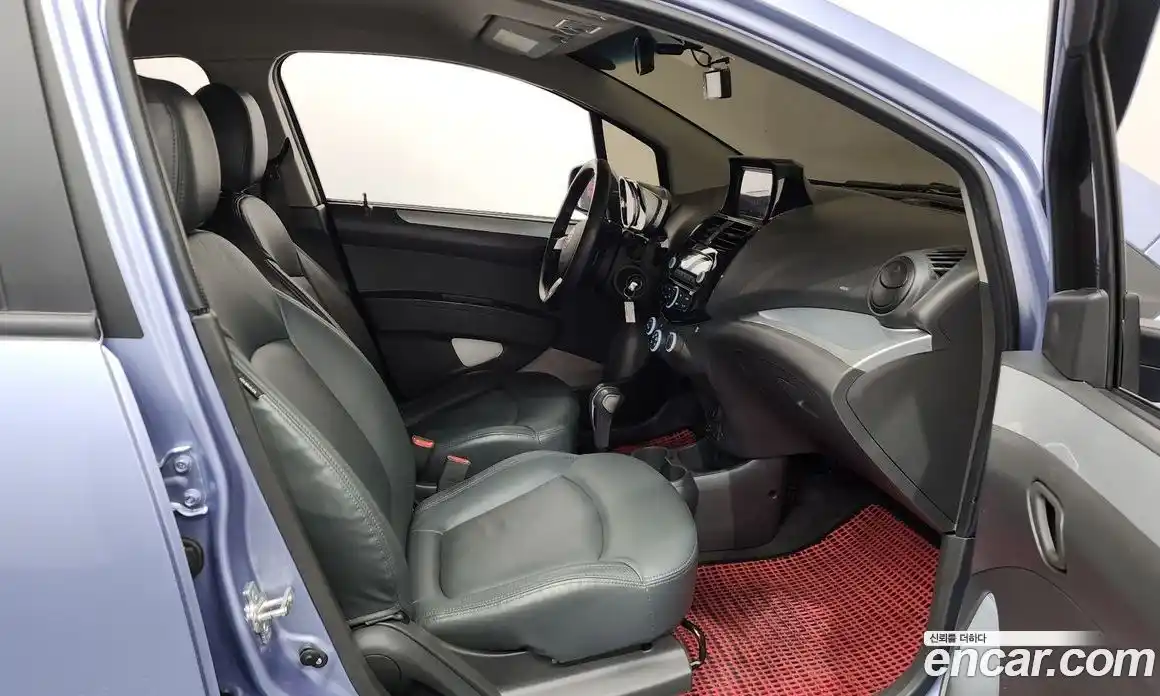 Chevrolet Spark 2014 1.0 Автомат в Москве № 618323, фото 11