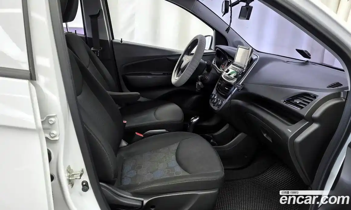 Chevrolet Spark 2016 1.0 Автомат в Москве № 618499, фото 11