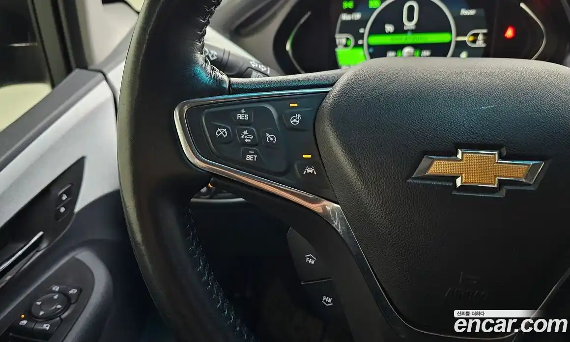 Chevrolet Bolt EV 2021 0.2 Автомат в Москве № 618622, фото 18