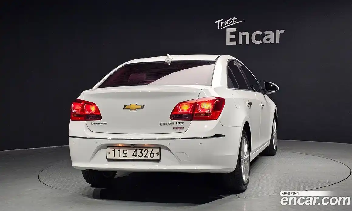 Chevrolet Cruze 2015 1.4 Автомат в Москве № 618877, фото 4