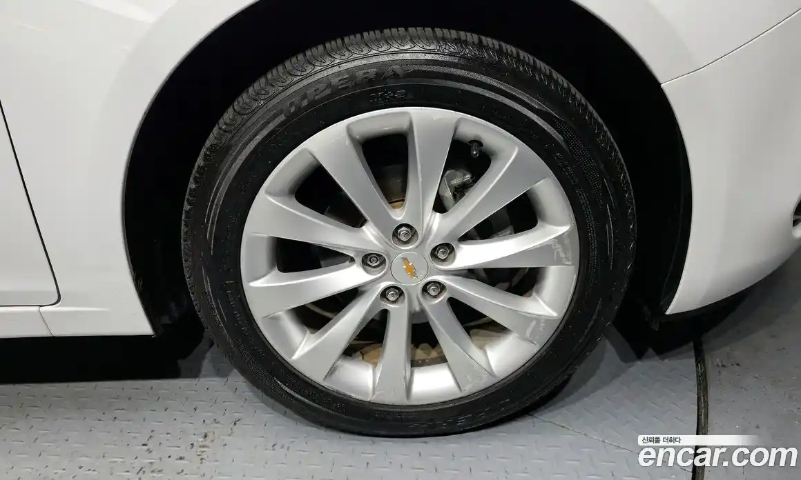 Chevrolet Cruze 2015 1.4 Автомат в Москве № 618877, фото 5