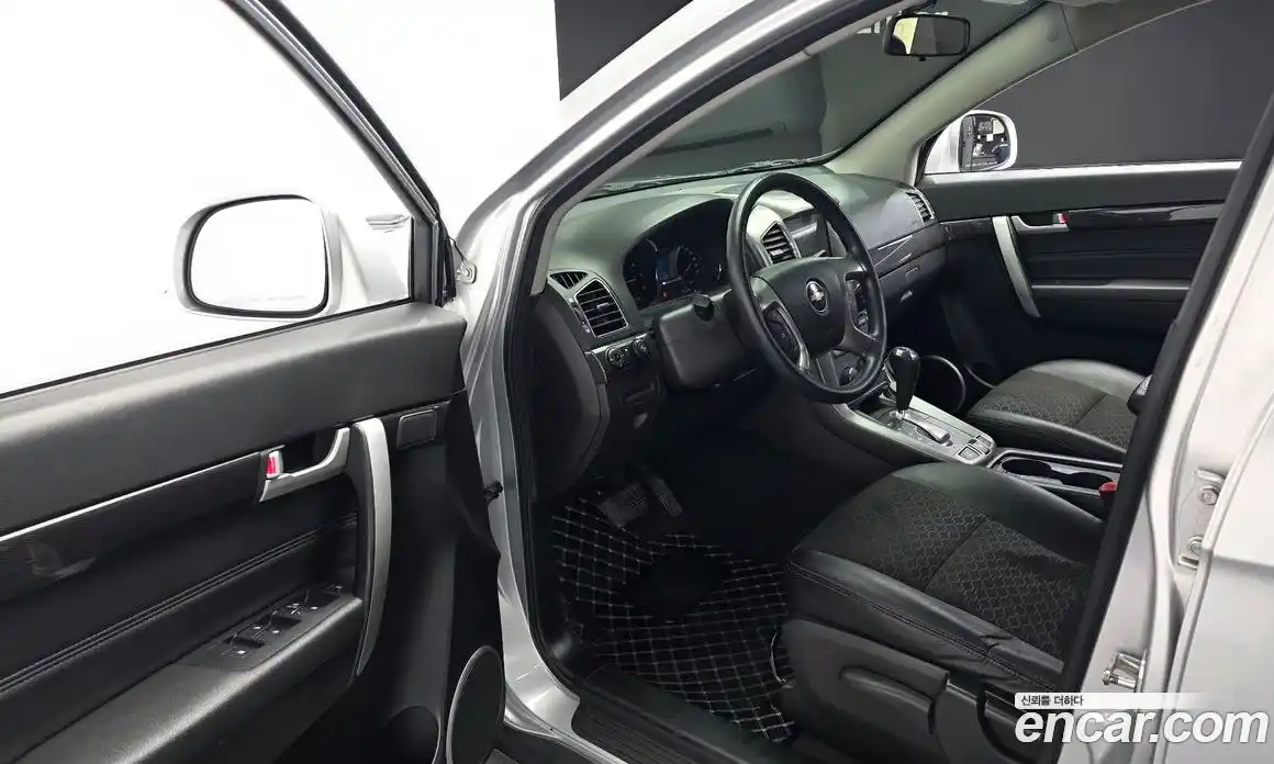 Chevrolet Captiva 2015 2.2 Автомат в Москве № 619175, фото 11