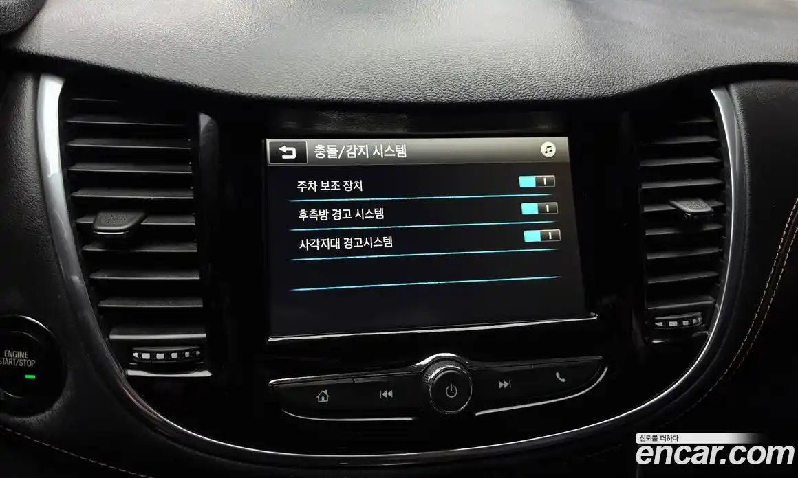 Chevrolet Trax 2018 1.6 Автомат в Москве № 619180, фото 14