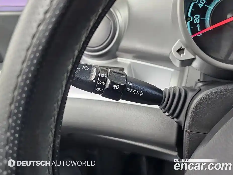 Chevrolet Spark 2012 1.0 Автомат в Москве № 619294, фото 18