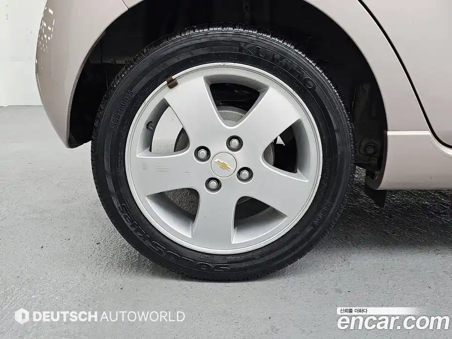 Chevrolet Spark 2012 1.0 Автомат в Москве № 619294, фото 5