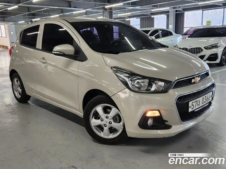 Chevrolet Spark 2017 1.0 Автомат в Москве № 619296, фото 3