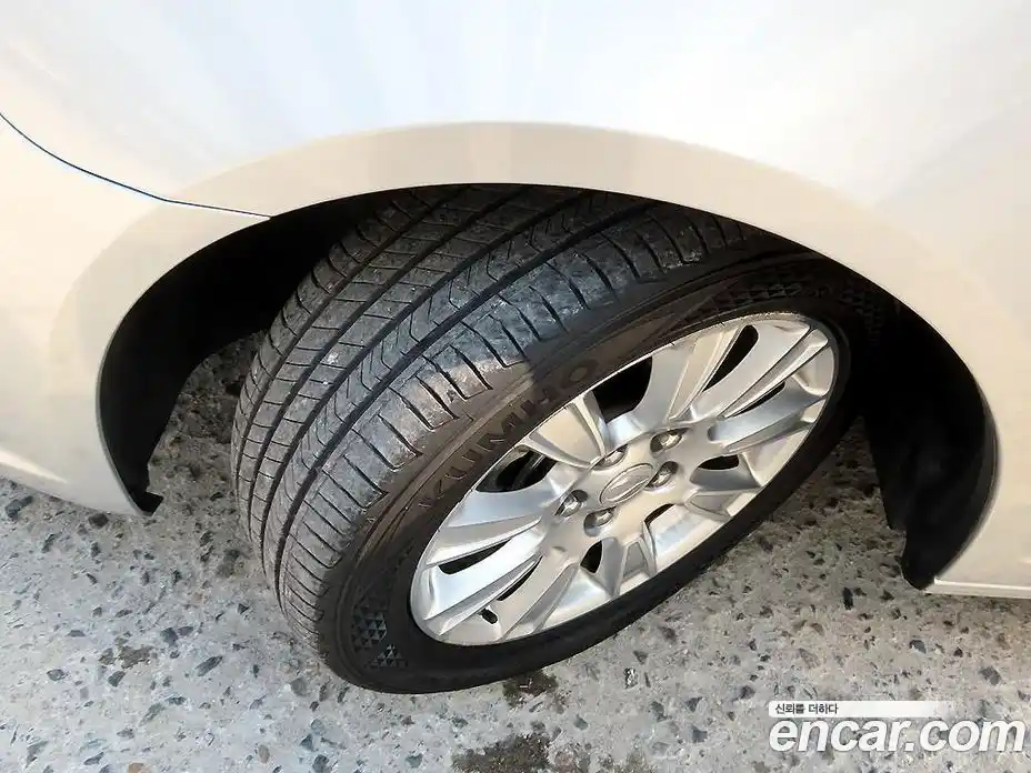 Chevrolet Alpheon 2012 2.4 Автомат в Москве № 619345, фото 19