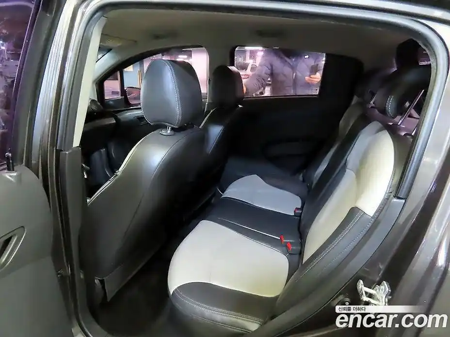 Chevrolet Spark 2012 1.0 Автомат в Москве № 619364, фото 7