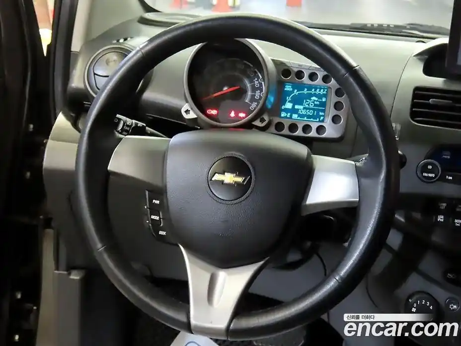 Chevrolet Spark 2012 1.0 Автомат в Москве № 619364, фото 8