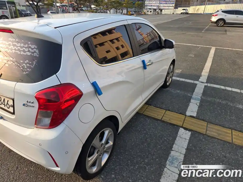 Chevrolet Spark 2016 1.0 Автомат в Москве № 619426, фото 7