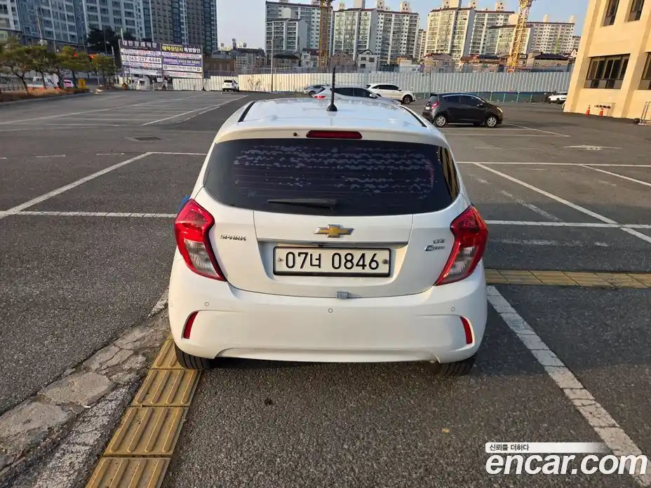 Chevrolet Spark 2016 1.0 Автомат в Москве № 619426, фото 9