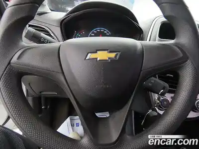 Chevrolet Spark 2016 1.0 Автомат в Москве № 619457, миниатюра 9