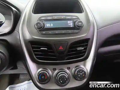 Chevrolet Spark 2016 1.0 Автомат в Москве № 619457, миниатюра 10