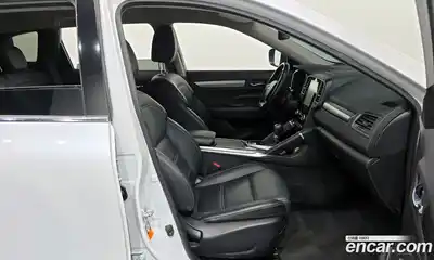 Renault QM6 2021 2.0 Автомат в Москве № 619618, миниатюра 11