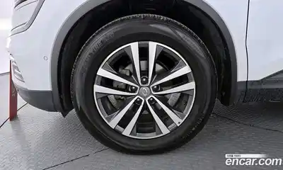 Renault QM6 2021 2.0 Автомат в Москве № 619618, миниатюра 5
