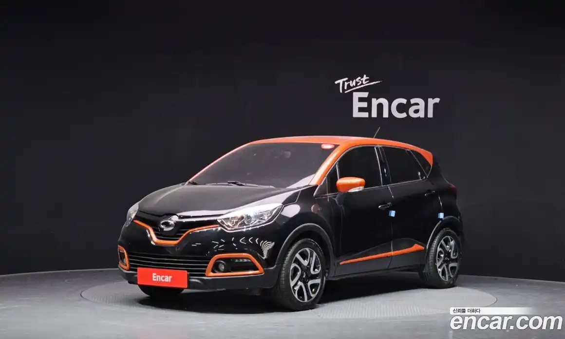 Renault QM3 2014 1.5 Автомат в Москве № 619842, фото 1