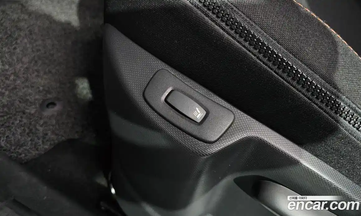 Renault QM3 2014 1.5 Автомат в Москве № 619842, фото 18