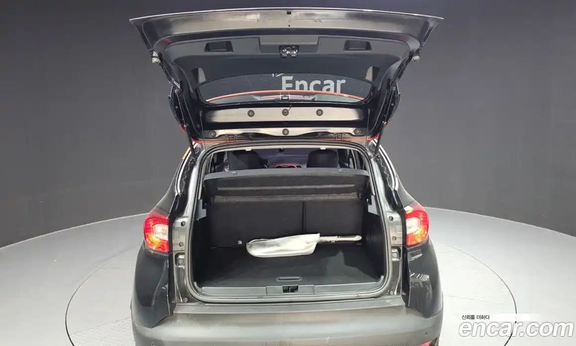 Renault QM3 2014 1.5 Автомат в Москве № 619842, фото 20