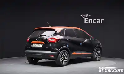 Renault QM3 2014 1.5 Автомат в Москве № 619842, миниатюра 2