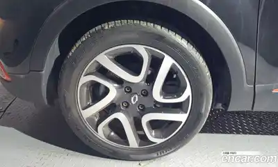 Renault QM3 2014 1.5 Автомат в Москве № 619842, миниатюра 5