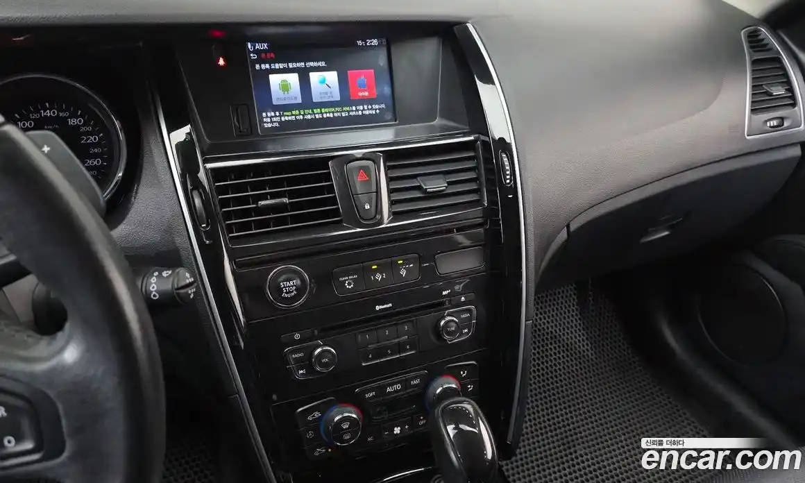 Renault SM7 2017 2.5 Автомат в Москве № 619857, фото 14