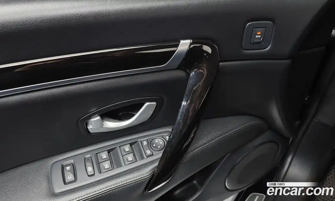 Renault SM7 2017 2.5 Автомат в Москве № 619857, фото 17