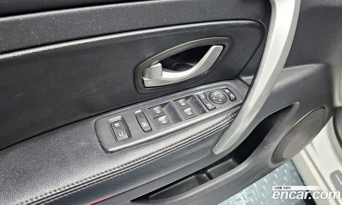 Renault SM5 2012 2.0 Автомат в Москве № 619896, фото 17