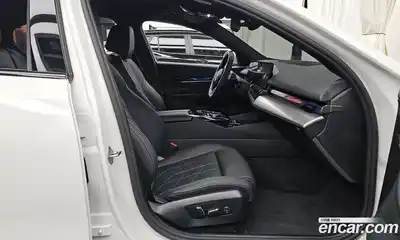 BMW 5-Series 2025 2.0 Автомат в Москве № 620518, миниатюра 11