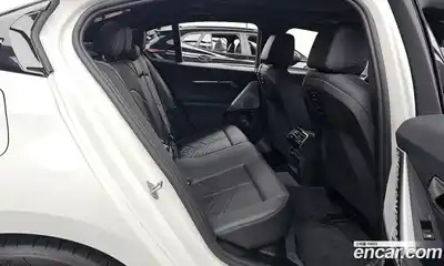 BMW 5-Series 2025 2.0 Автомат в Москве № 620518, миниатюра 12