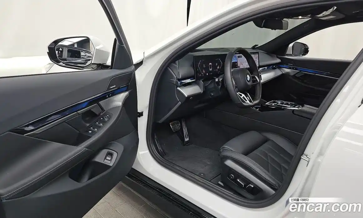 BMW 5-Series 2025 2.0 Автомат в Москве № 620518, фото 10