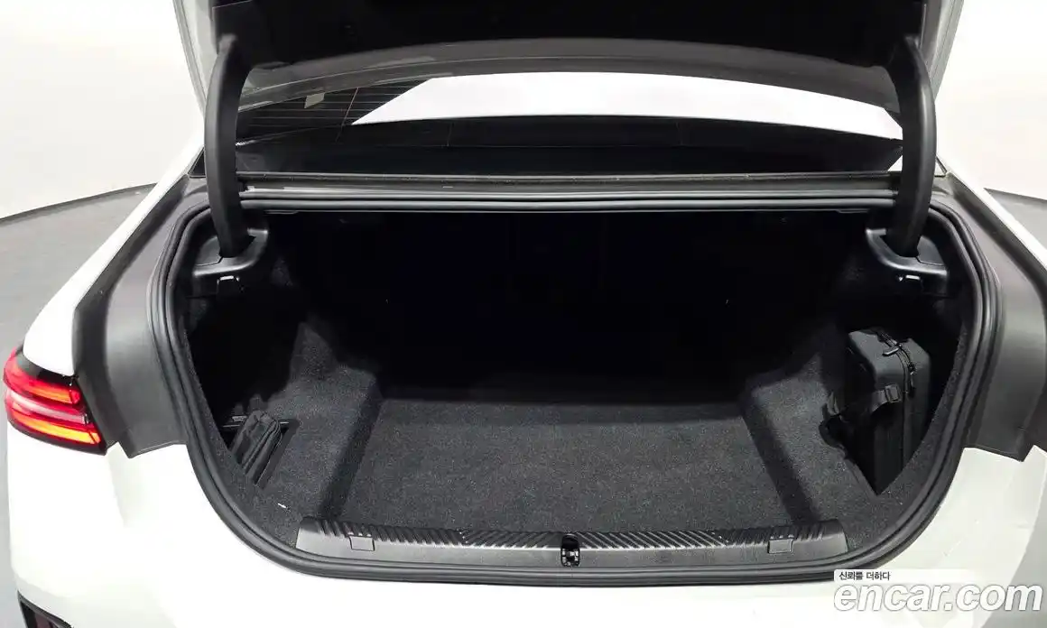 BMW 5-Series 2024 2.0 Автомат в Москве № 621017, фото 20