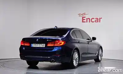 BMW 5-Series 2018 2.0 Автомат в Москве № 621247, миниатюра 2