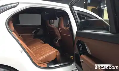 BMW 7-Series 2023 3.0 Автомат в Москве № 621543, миниатюра 12