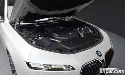BMW 7-Series 2023 3.0 Автомат в Москве № 621543, миниатюра 6