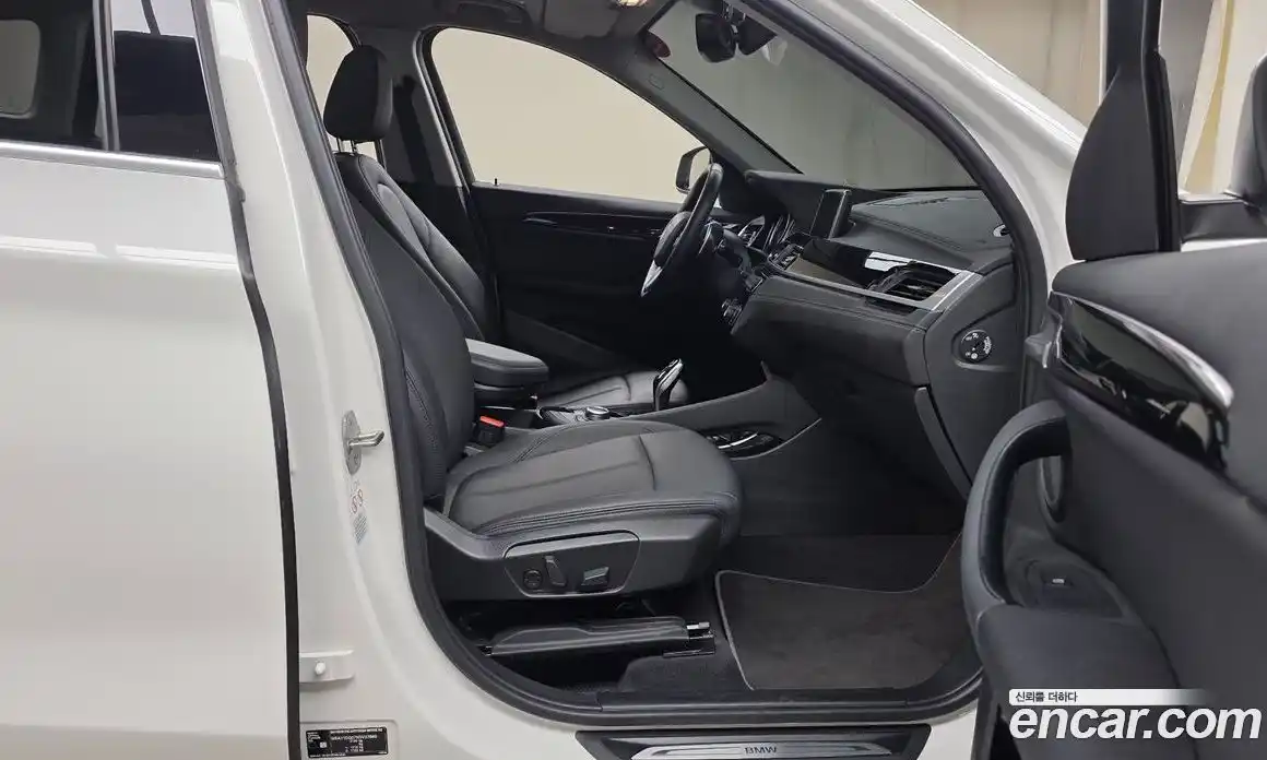 BMW X1 2022 2.0 Автомат в Москве № 621593, фото 11