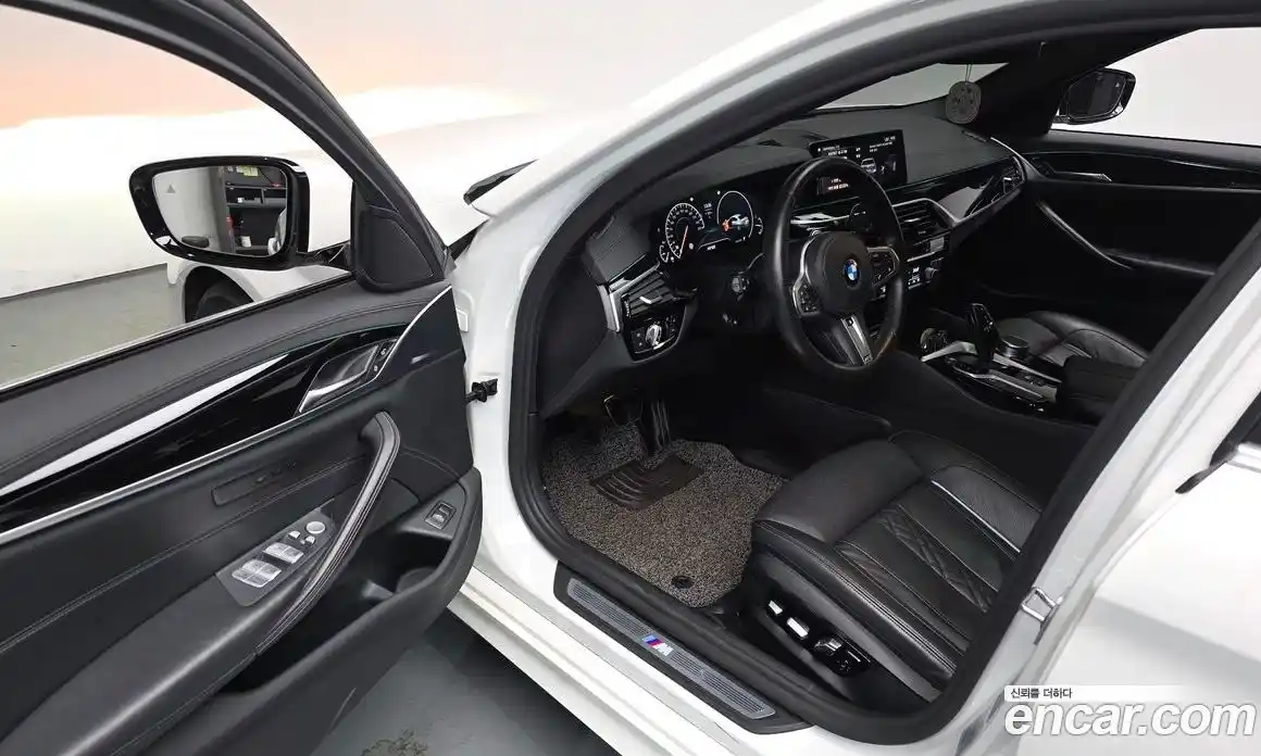 BMW 5-Series 2019 2.0 Автомат в Москве № 621599, фото 9