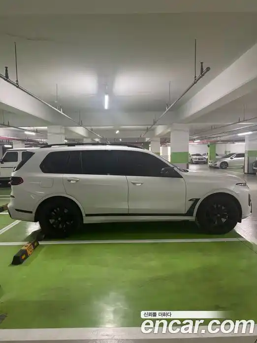 BMW X7 2024 4.4 Автомат в Москве № 621946, фото 3