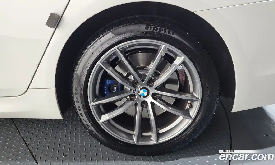 BMW 5-Series 2018 2.0 Автомат в Москве № 622361, фото 5